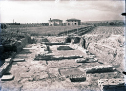 villa romana di Staranzano; Scavo di una casa romana nel fondo di proprietà della chiesa del sig. Laurencic. Scavo Laurencic. Staranzano